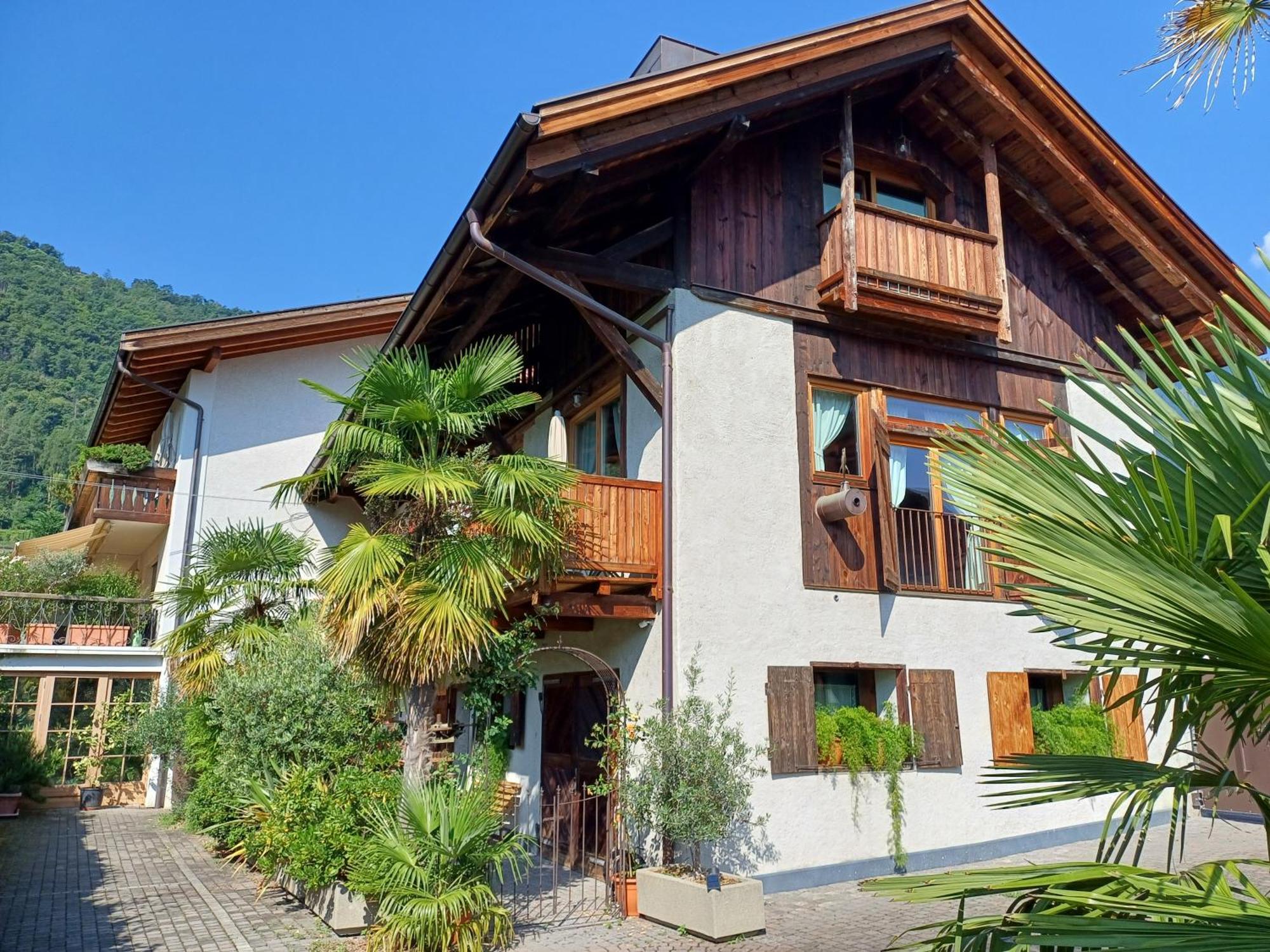 Neuprantl Apartments Lana Zewnętrze zdjęcie